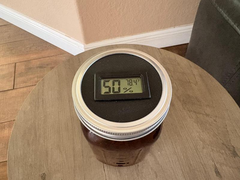 Wide Mouth Mason Jar Hygrometer Lid