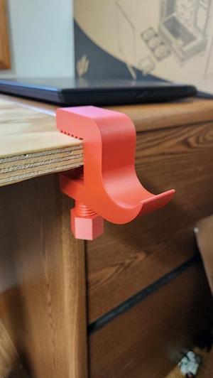 Headphone holder desk clamp