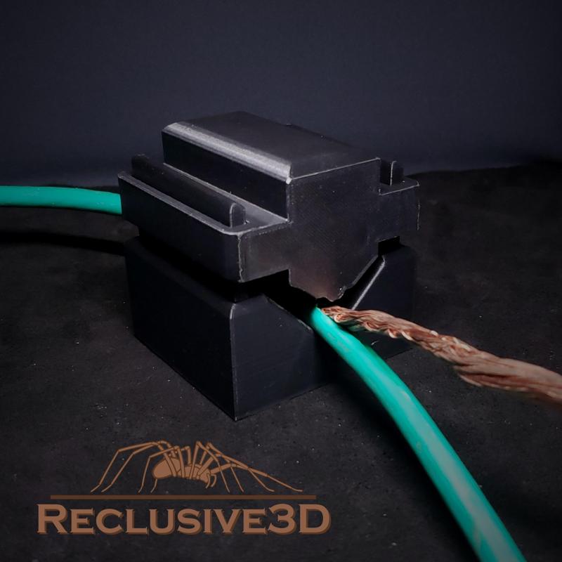 Vertical Cable Insulation Stripper