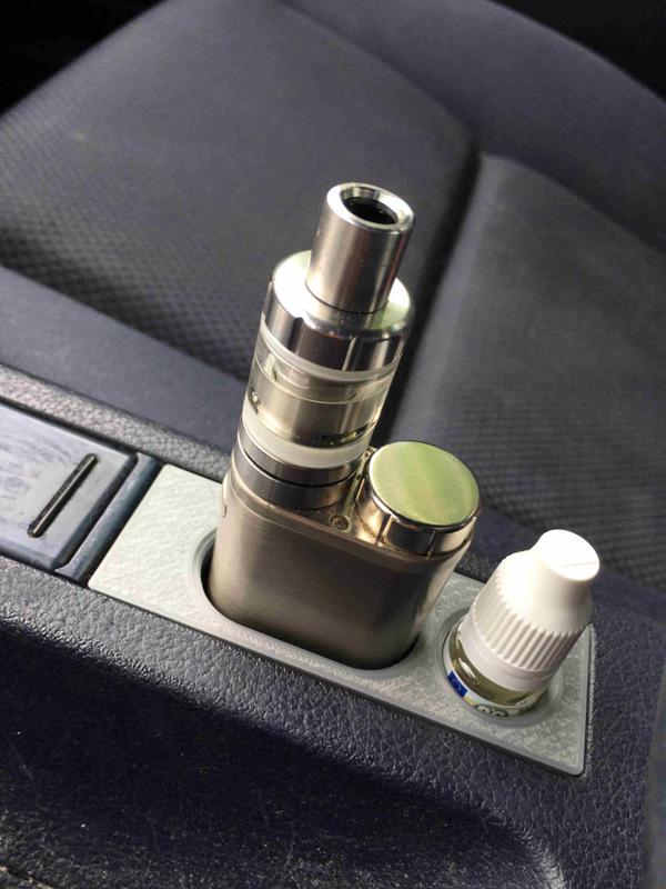 Eleaf iStick Pico holder for Audi A4 B6
