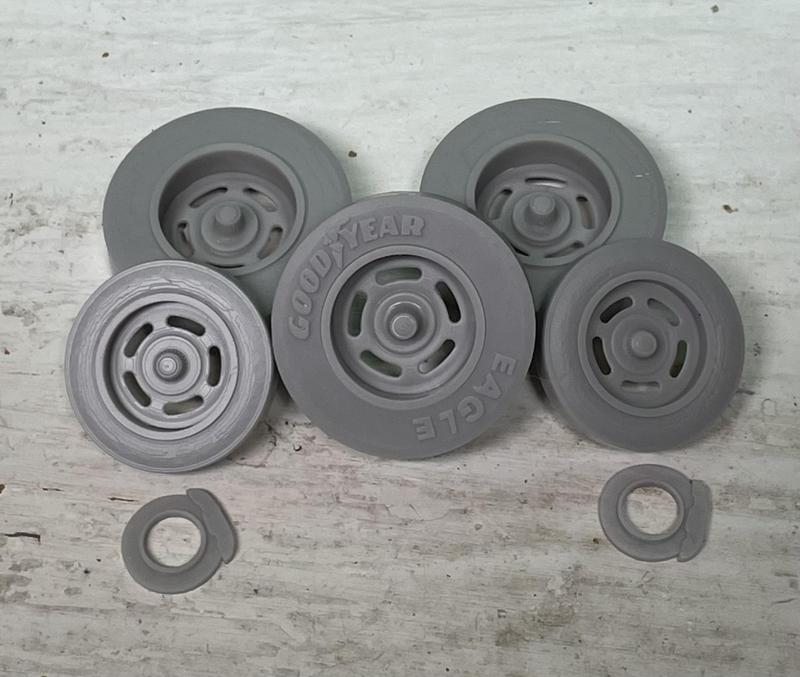 Chevrolet Rally Wheels 18" Rear 16" Goodyear Eagle Slicks Front 1-25 Scale Model Car Parts