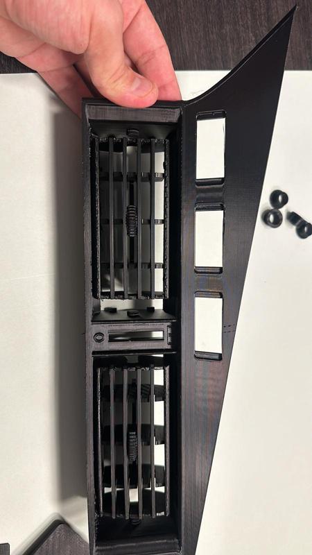 Mercedes E190 CENTER VENTILATION