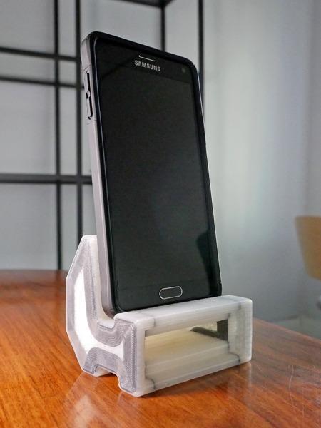 MarkForged Dan Topjian's Samsung Note 4 Phone Holder
