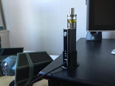 Eleaf TC40W electronic cigarette charging stand