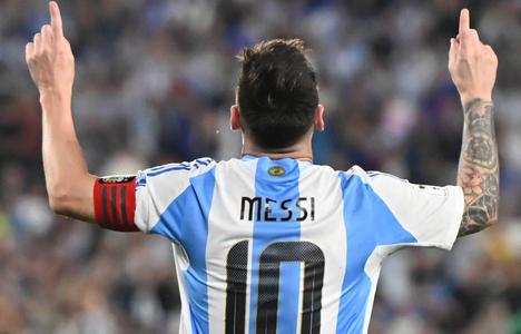 Messi. is he the GOAT? lithophane easy
