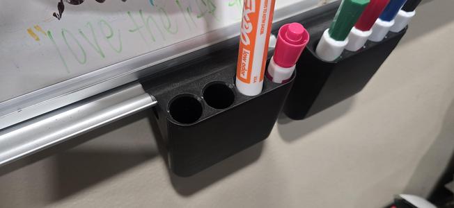 Whiteboard marker holder (4 marker)