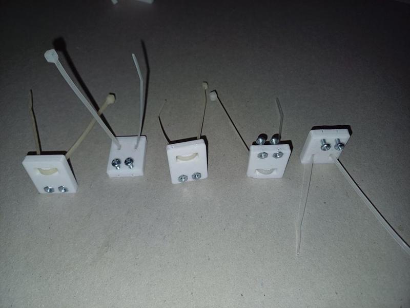 Cable feedthrough with riselant