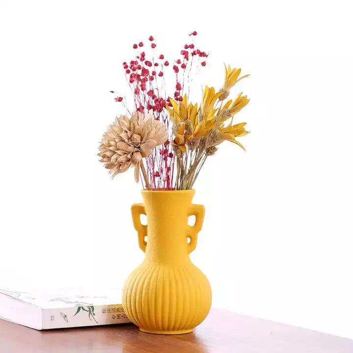 taffy Flower Vase