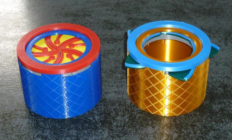 Mechanical Iris ContainerMechanical Iris container without metal dowel