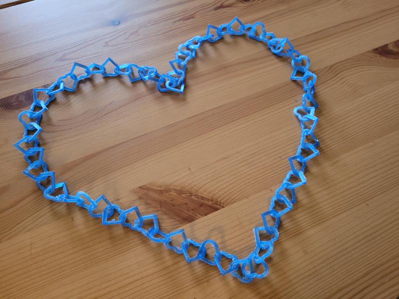 Print in place heart chain