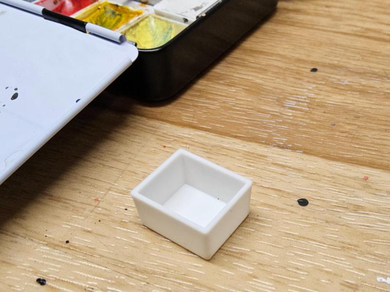 Watercolor half pan for steel tin case