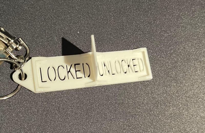 Keyring Locked Reminder