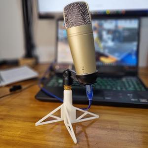 Microphone stand
