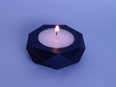 Candle holder