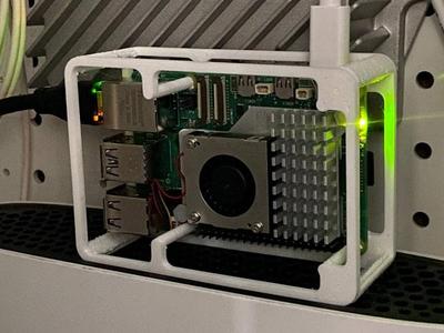 Minimal Raspberry Pi 5 case