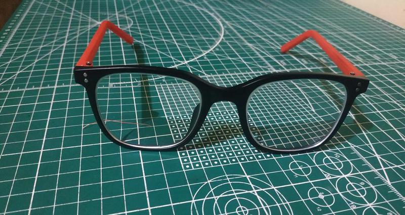 Side Glasses Frame