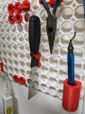 Multiboard Scraper Hook