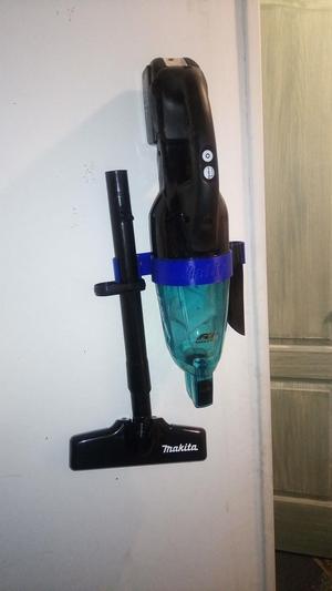 makita vacuum cleaner stand