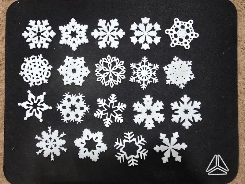 20each Modern Christmas snowflakes for the tree n1