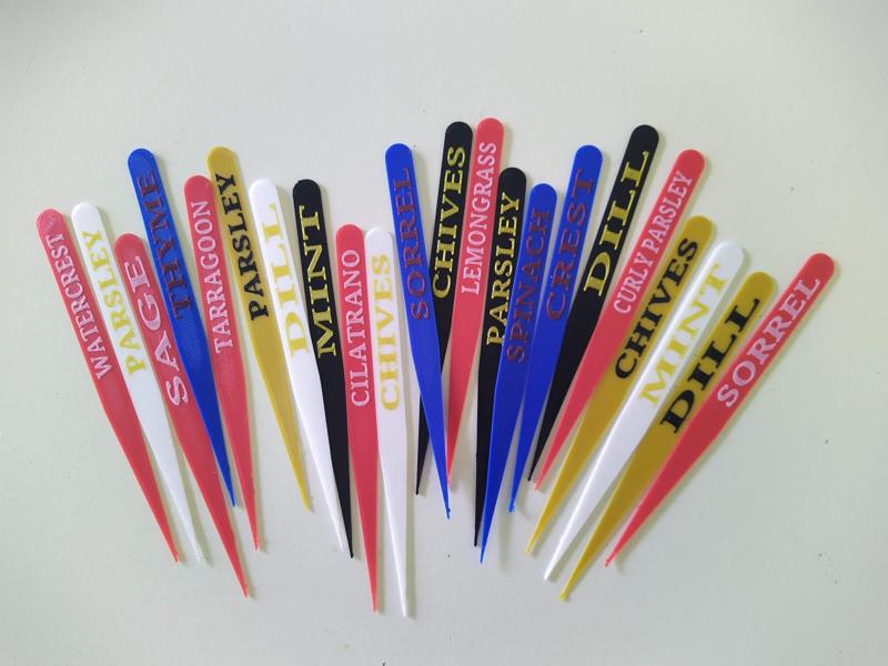 COMMON GARDEN HERBS STAKE LABELS TAGS