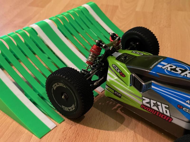 RC Car Ramp 1/16