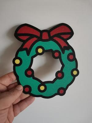 Multicolor Christmas wreath decoration