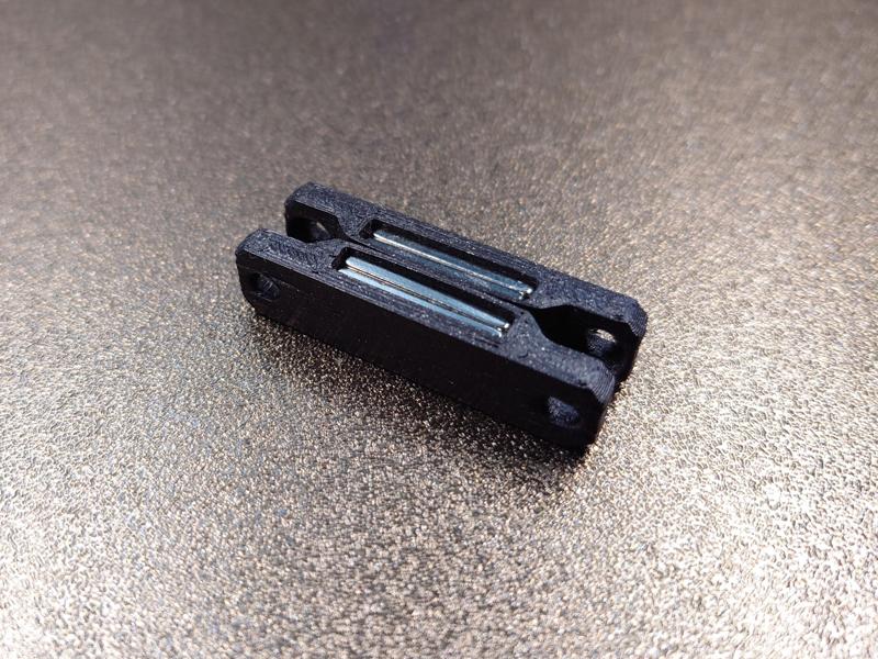 Compact Magnetic Catch