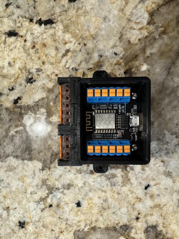 ratgdo 2.5i Enclosure with Wago 221 Lever-Nuts & M3 Self Tapping Support