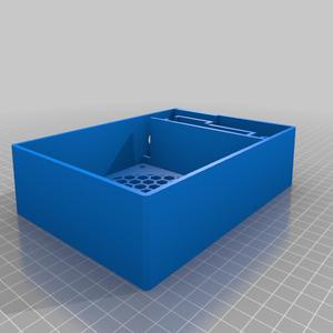 Solder fume extractor