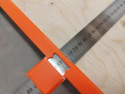 Parametric Square Ruler for cutting plywood