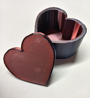 Herzdose mit Deckel/ heart can