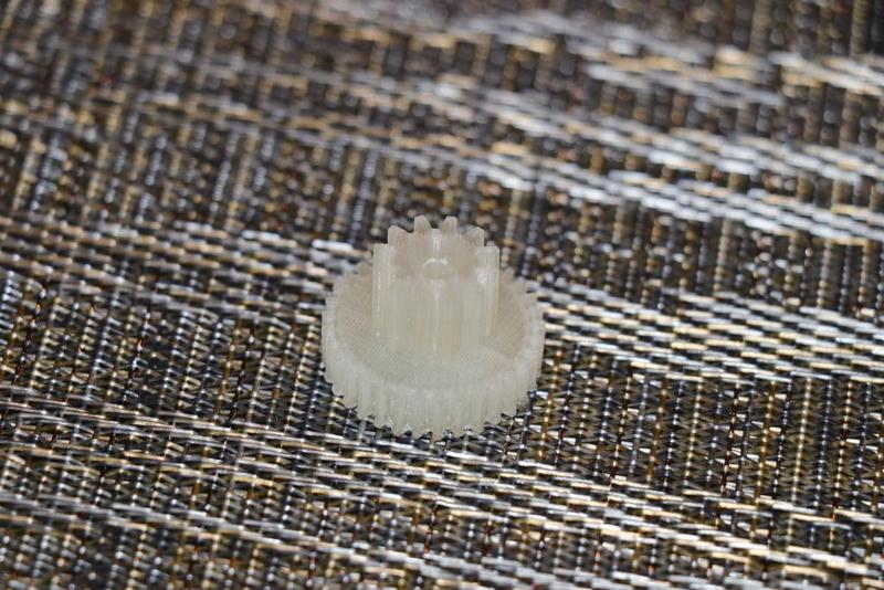 iRobot Roomba 650-series gearbox wheel.