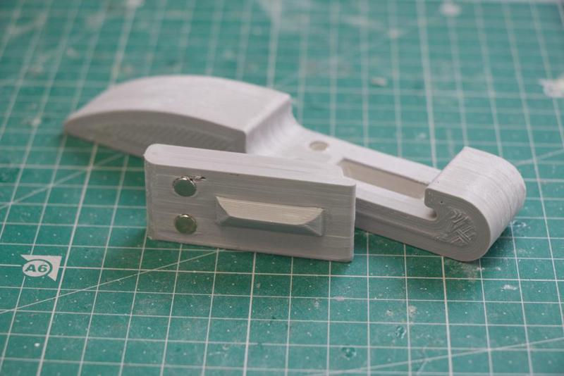 Magnetic Sanding Stick