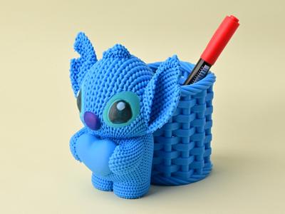 Knitted Stitch Pen Holder