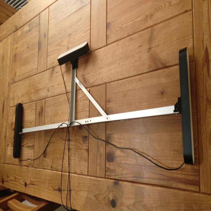 Philips Hue Play Light Bar TV Mount Support