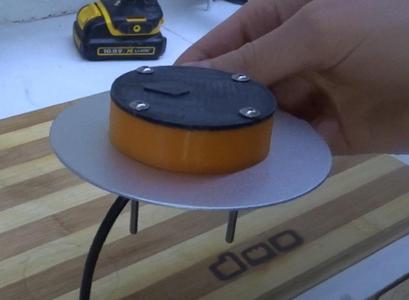 Drone gps ublox neo n8m ground plane case 