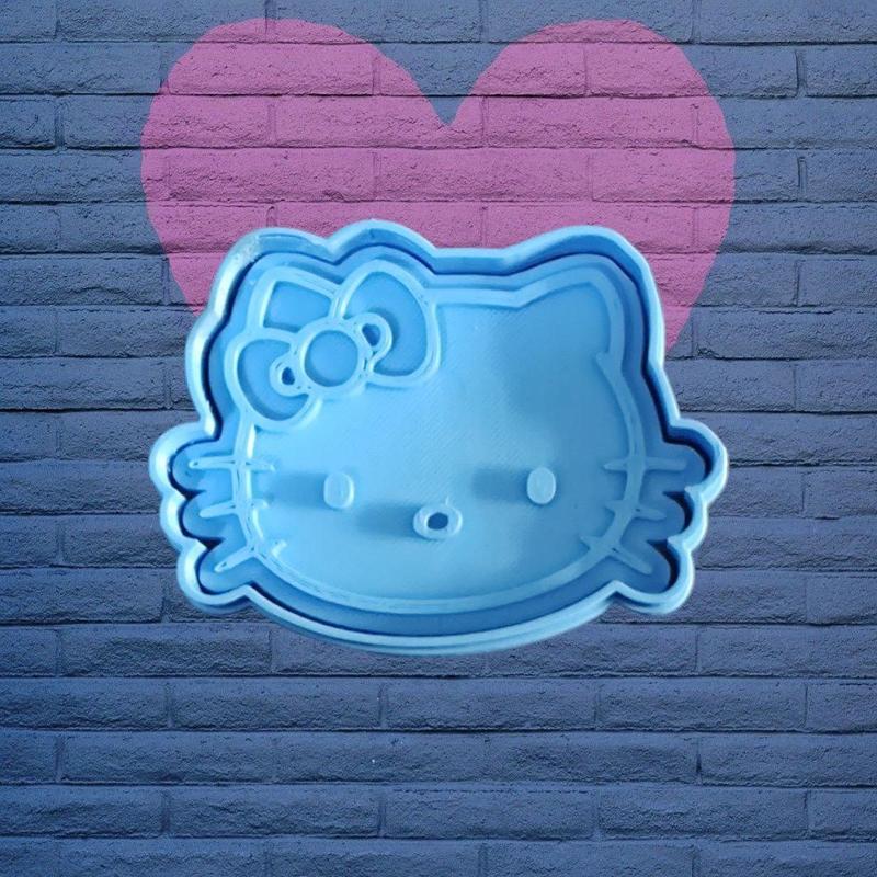 HELLO KITTY CUTTER + STAMP / HELLO KITTY CUTTER + STAMP