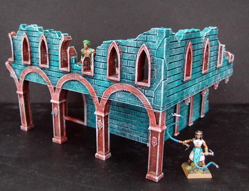 Gothic ruined house (28 mm/Heroic)