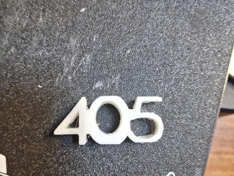 Peugeot 405 Key chain