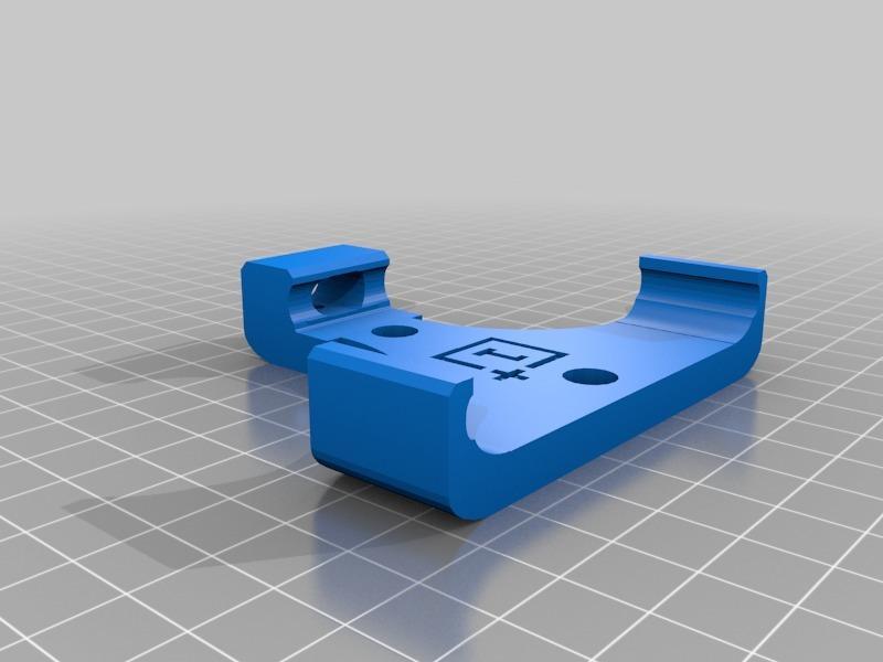 One Plus 5t holder with stronger usb cable hole