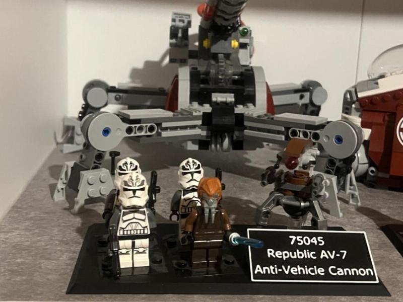 Display Stand for L.E.G.O Star Wars – 75045