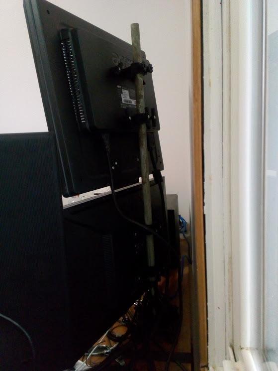 VESA Single or Dual Monitor Stand Using 1/2" Metal Conduit