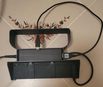 DJIBatteryHolderWithControler
