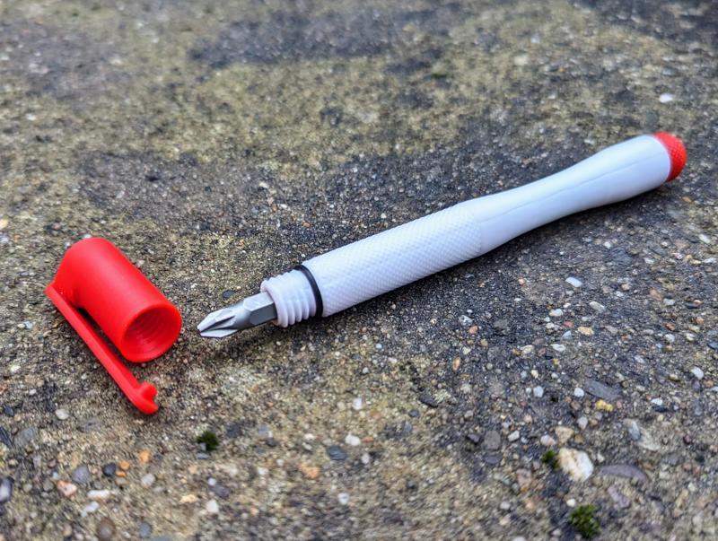 Pencil Style Bit Driver for 5 Bits