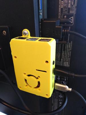 Raspberry Pi 4 case with mounting tabs