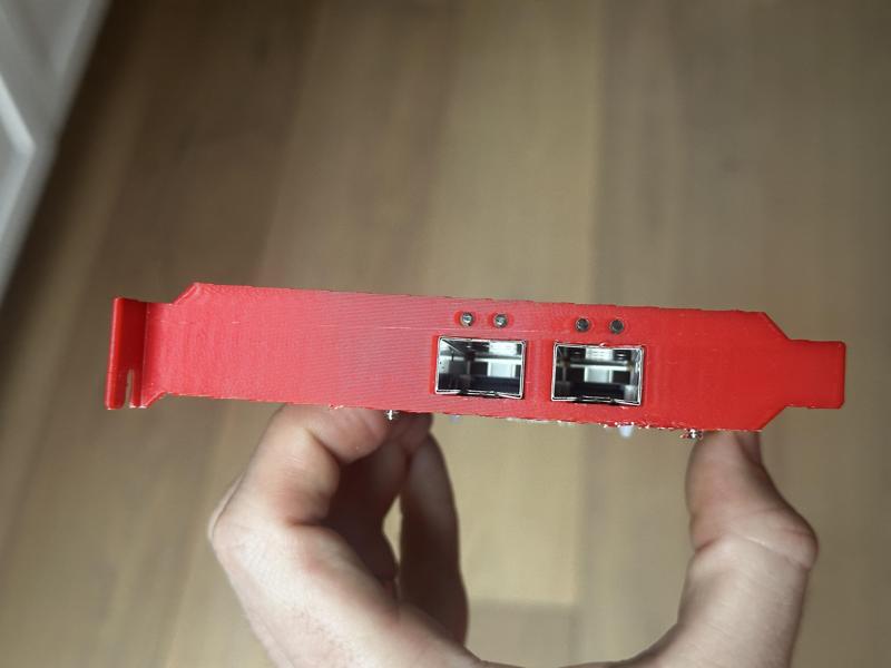 QNAP LAN-10G2SF-MLX Full Height PCIe Bracket