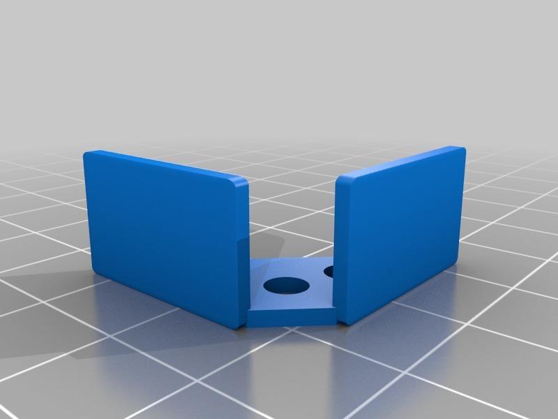 Angle brace for RC airplane