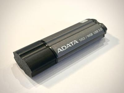 ADATA S102 Pro USB-Stick Cap