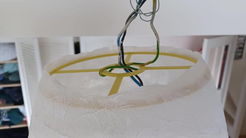 Balloon Lamp Bulb Holder