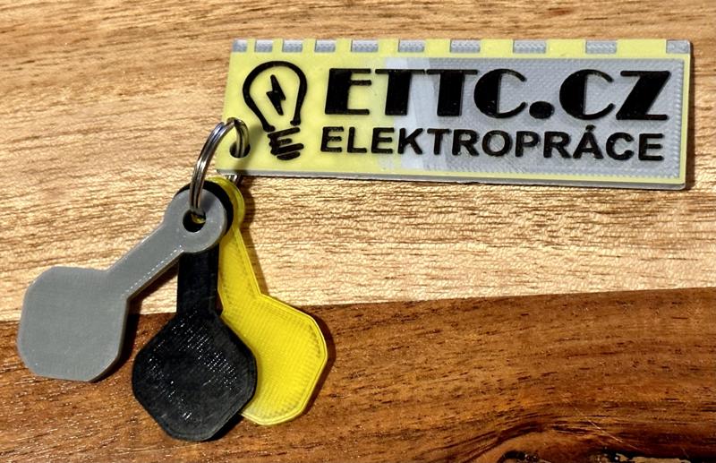 Přívěšek na klíče s měrkou na vodiče. Wire gauge keychain ( 1,5-50 square mm )